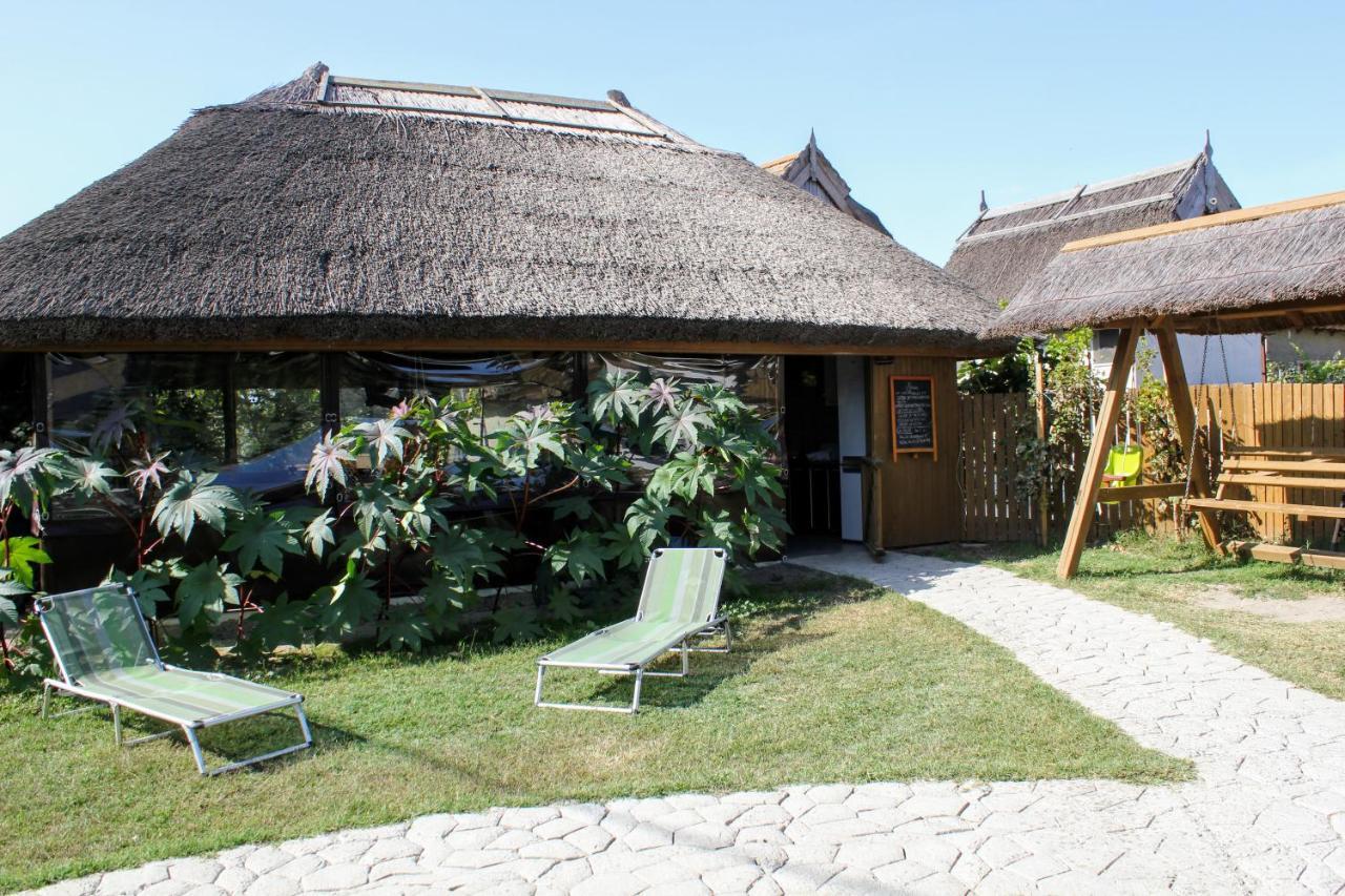 Cerdacul Cu Stuf Hotel Sfântu Gheorghe Exterior foto